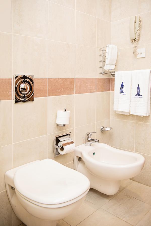 Platinum Hotel Apartments Abu Dhabi Eksteriør billede