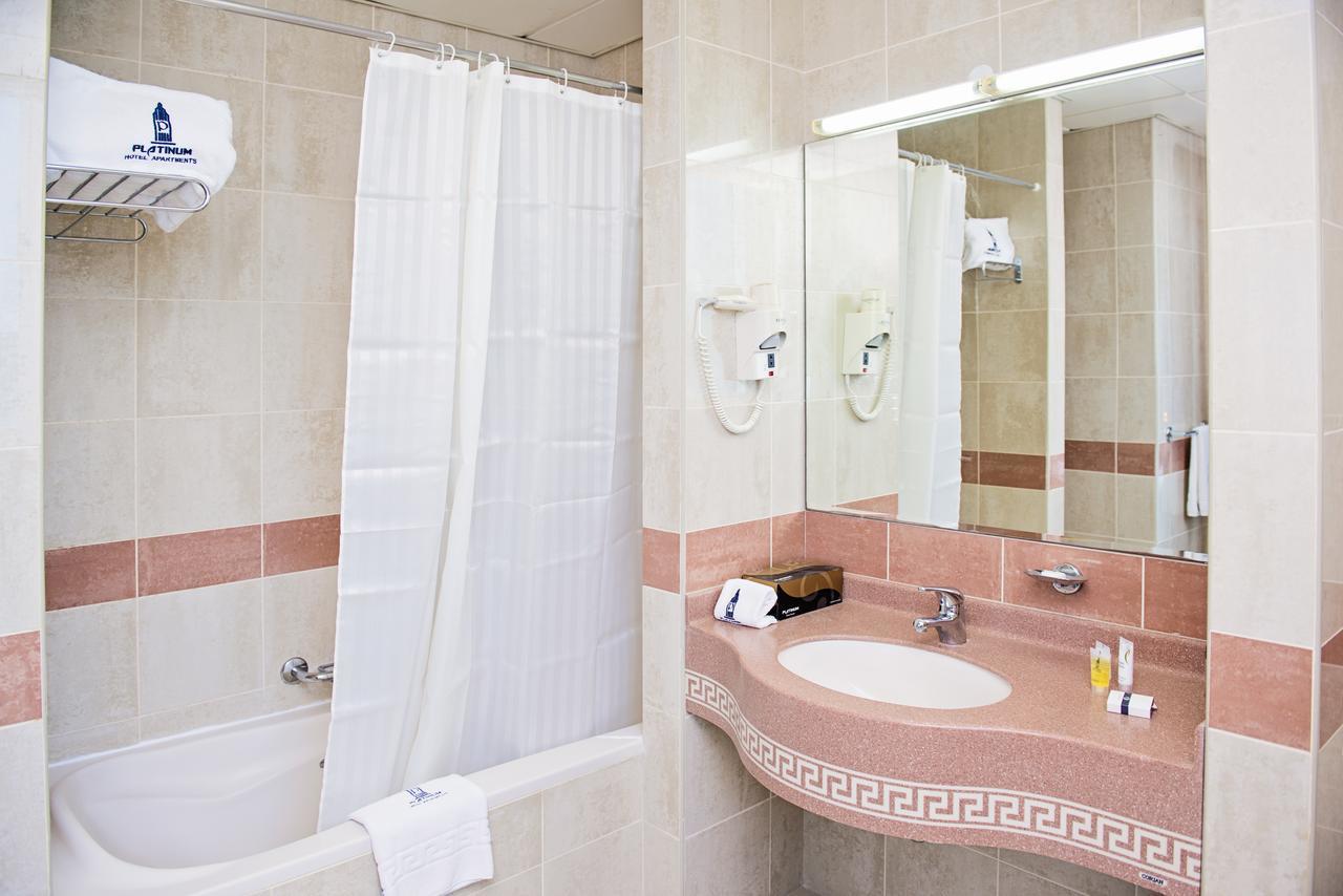 Platinum Hotel Apartments Abu Dhabi Eksteriør billede